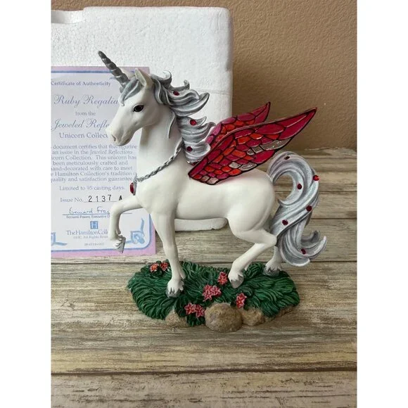 Hamilton Collection Jeweled Reflections Ruby Regalia Unicorn USED w/Box & COA - Picture 2 of 16